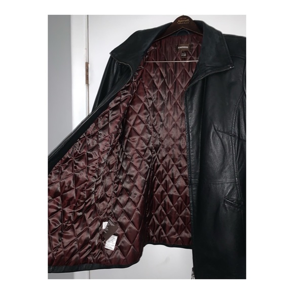 Danier Womens leather jacket - Picture 3 of 4